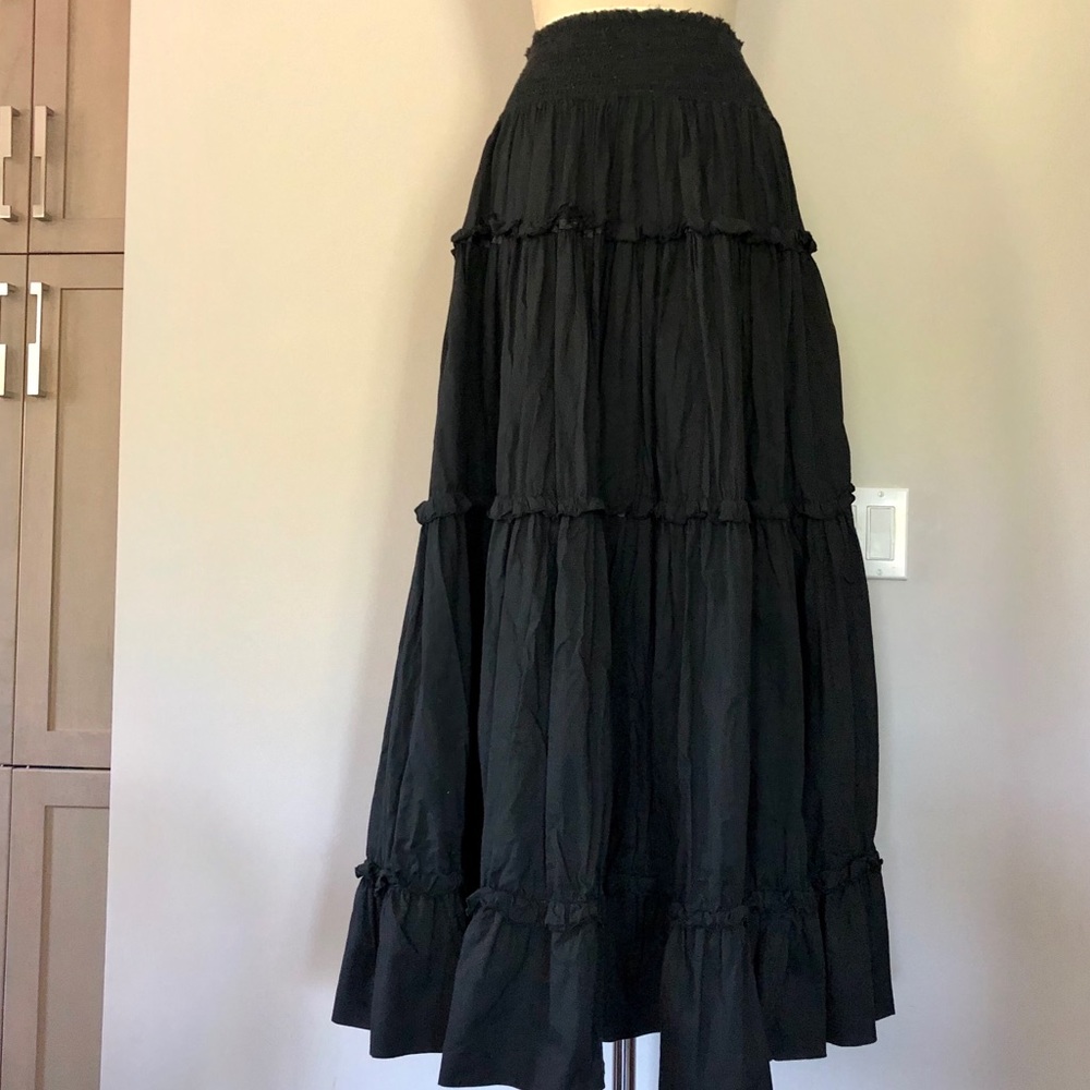 Ruffled peasant skirt